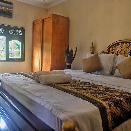 Gunung Kawi House Villa เตกากาลัง ภายนอก รูปภาพ