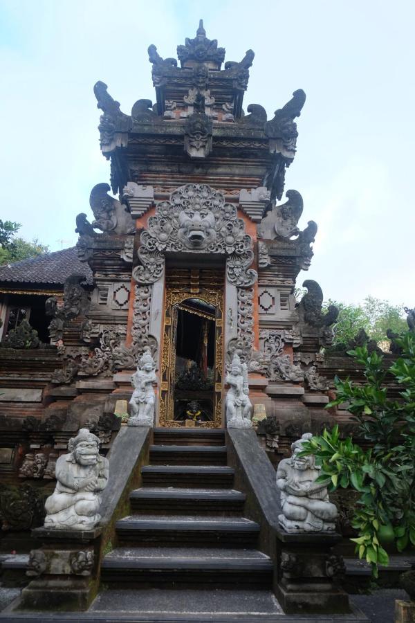 Gunung Kawi House Villa เตกากาลัง ภายนอก รูปภาพ