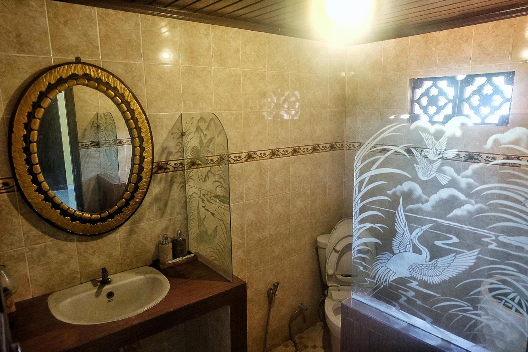 Gunung Kawi House Villa เตกากาลัง ภายนอก รูปภาพ
